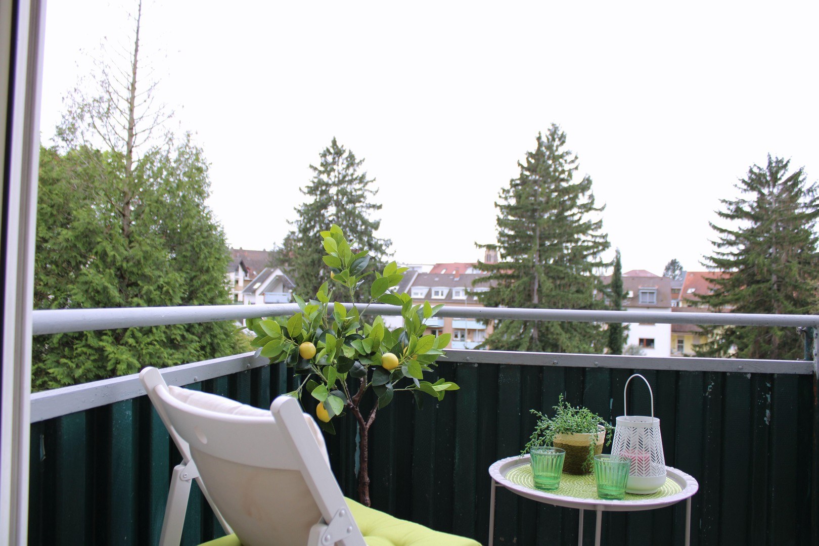 Wohnung Nr. 7 — saniert und verkauft, Mannheim-Neckarau — Loggia nach der Sanierung durch vivunt GmbH