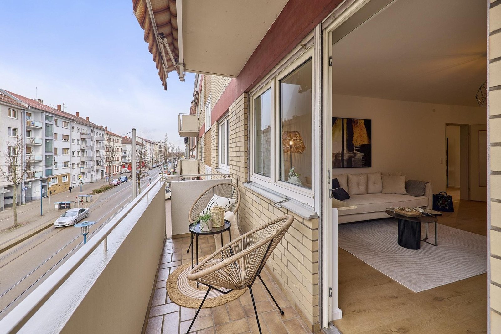 3-Zimmer-Wohnung mit zwei Balkonen, Mannheim-Rheinau — Balkon nach der Sanierung | Sanierung durch vivunt GmbH