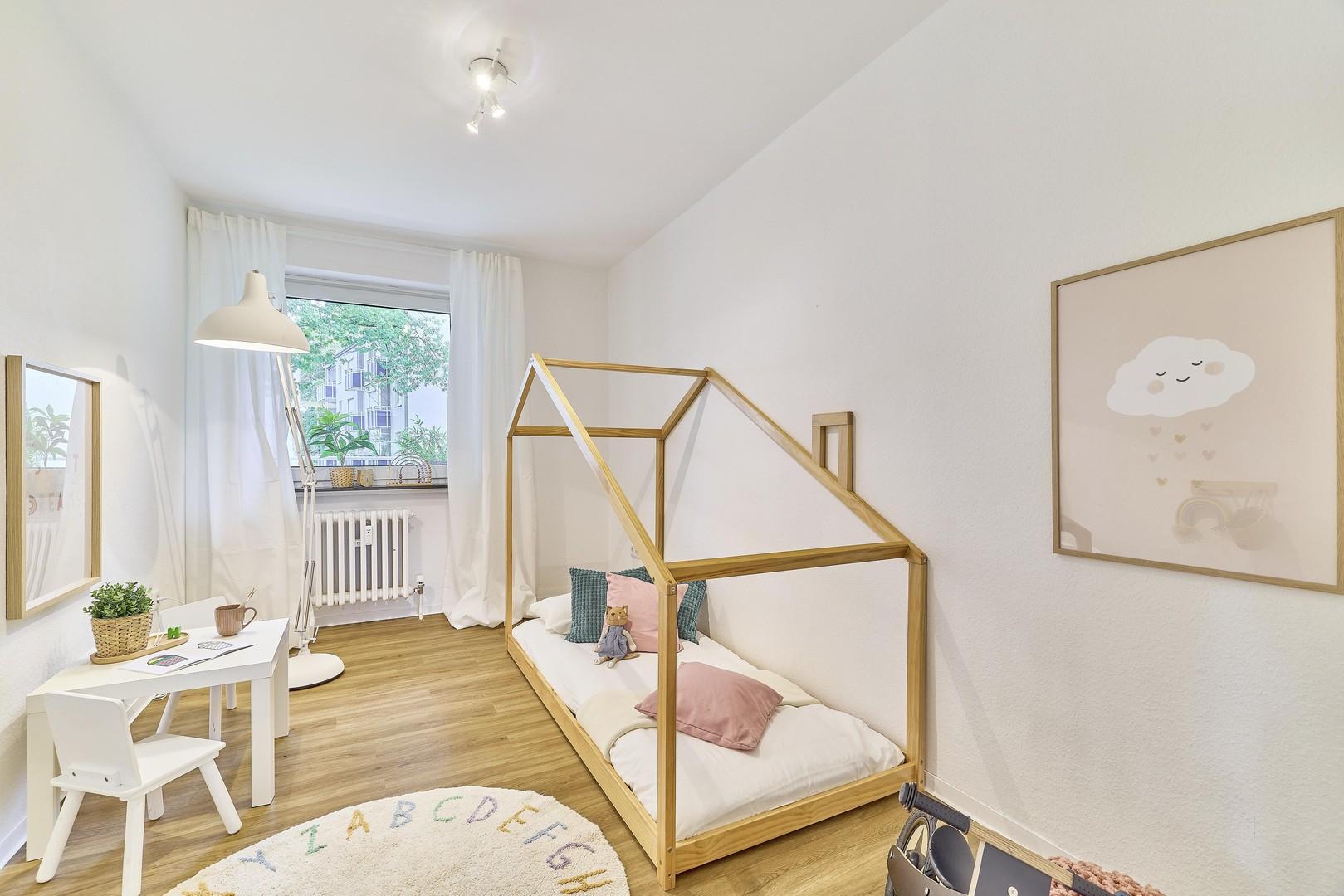 4-Zimmer-Wohnung mit überdachtem Balkon, Langen — Kinderzimmer nach der Sanierung | Sanierung durch vivunt GmbH